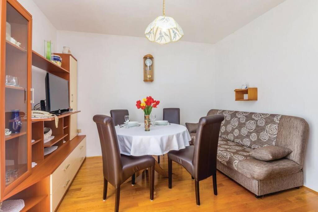 Apartman Anica Zgaljic Exterior photo