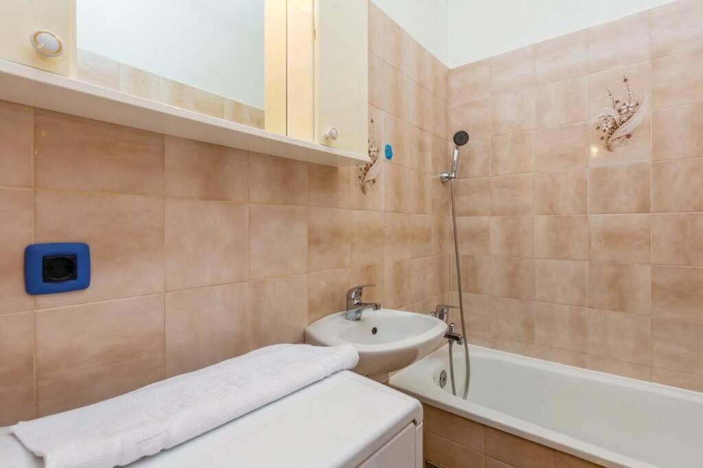 Apartman Anica Zgaljic Exterior photo